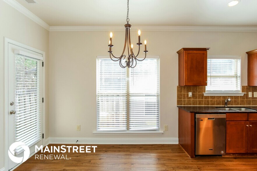 Building Photo - 133 Sharpe St