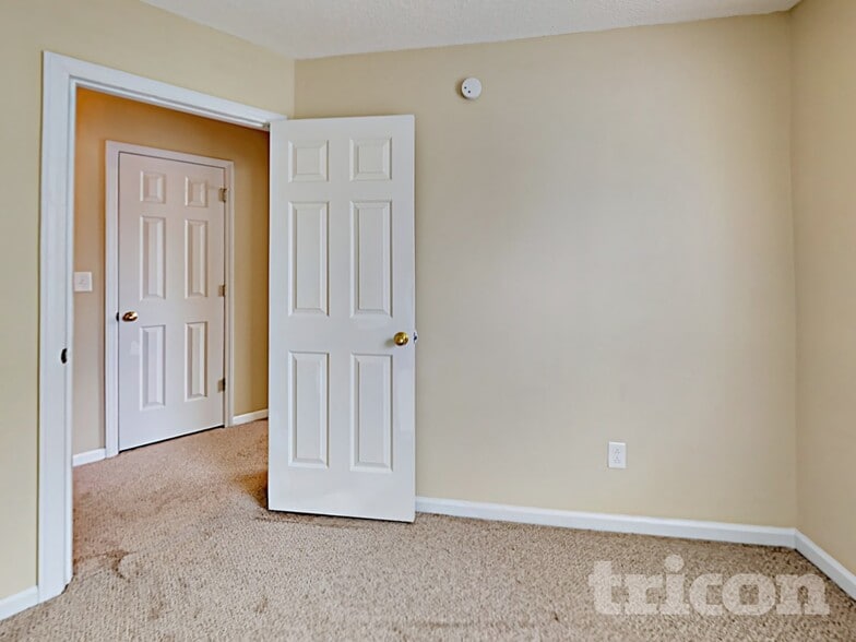 Building Photo - 1118 Yorkdale Dr