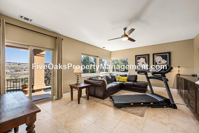Building Photo - 5185 Mertola Dr