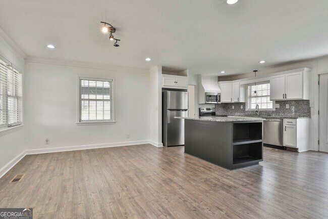 Building Photo - 2366 GA-92