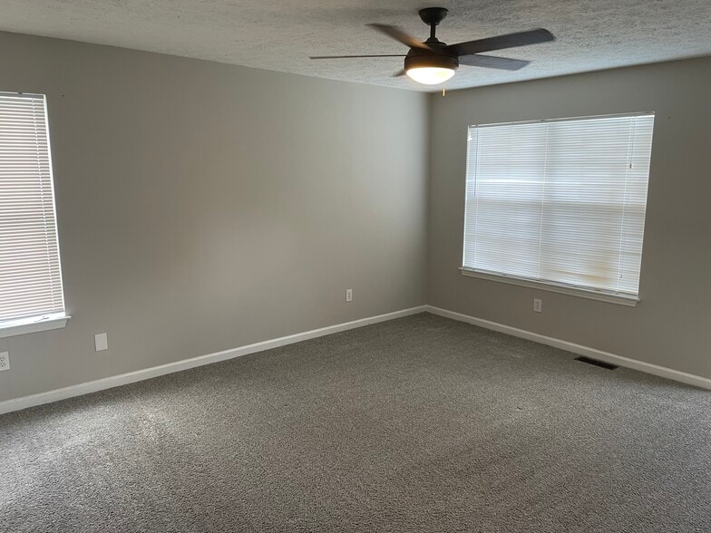 Building Photo - 1241 Ling Way
