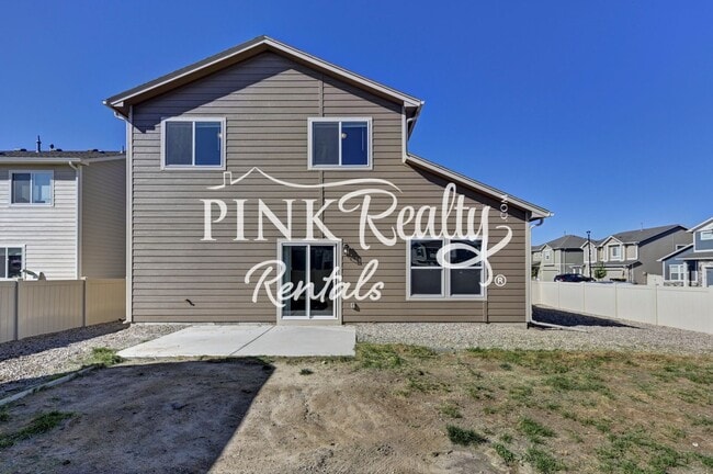 Building Photo - 10627 Hidden Pr Pkwy