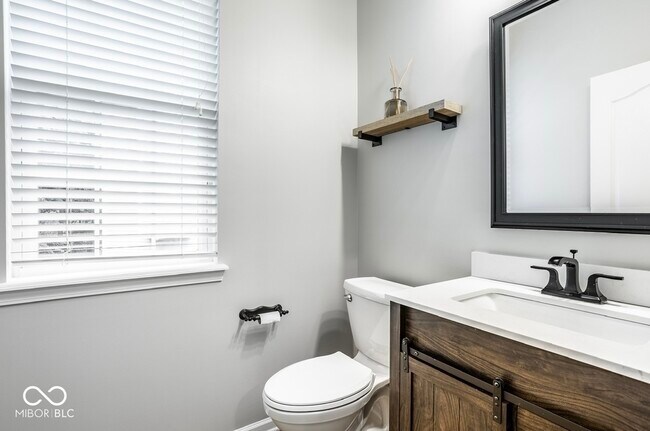 Building Photo - 7533 Prairie View Dr