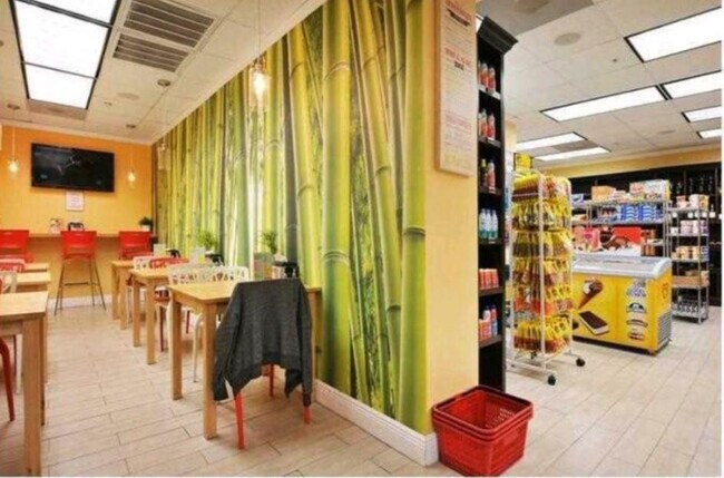 Building Photo - 3801 S Ocean Dr