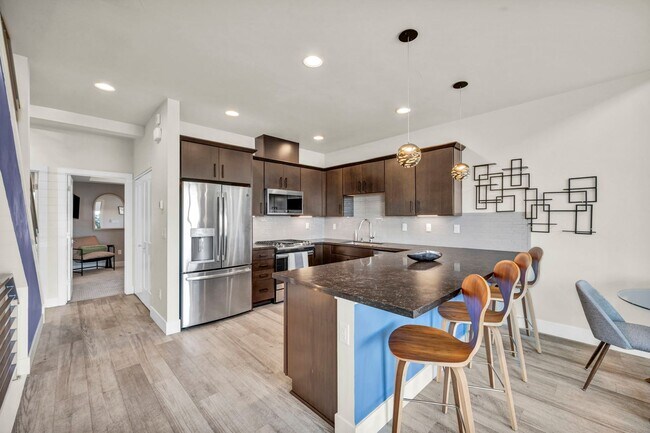 Building Photo - Mid-Town Modern Gem With EV Charger