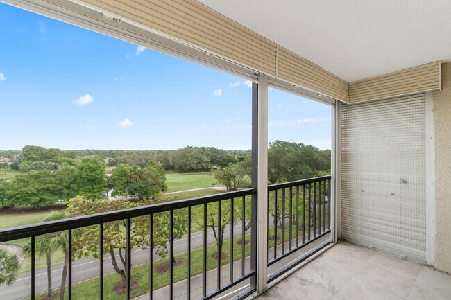 Building Photo - 2400 DC Country Club Boulevard