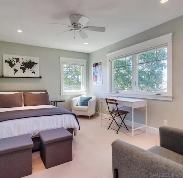 Building Photo - 301 7th St