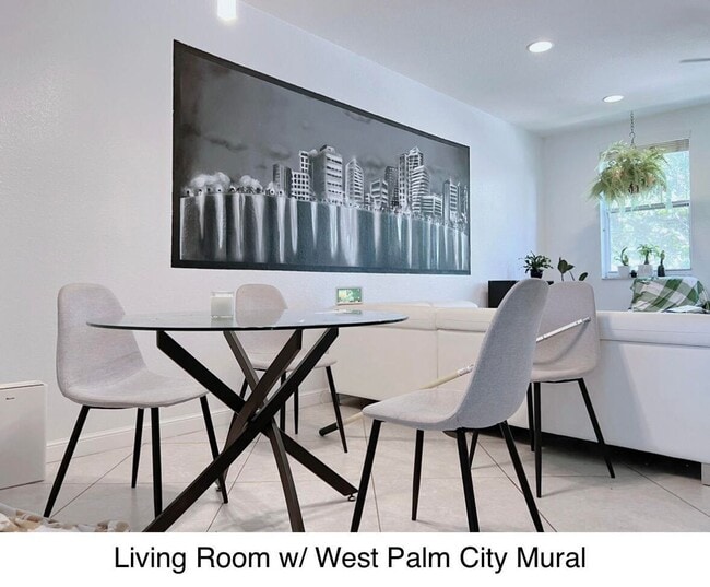 Building Photo - Luxury Townhouse West Palm Beach Gated Community two bedroom three bathrooms!