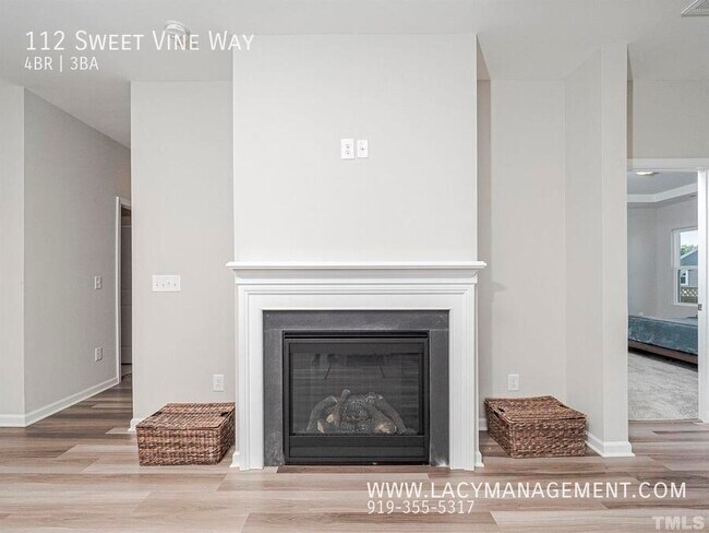 Building Photo - 112 Sweet Vine Wy