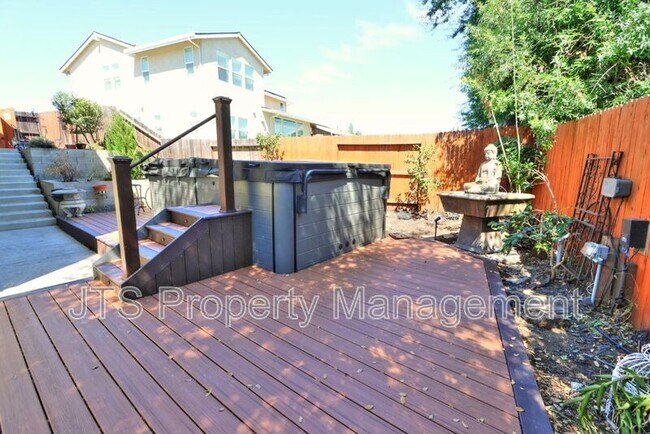 Building Photo - 4988 Amina Fair Way