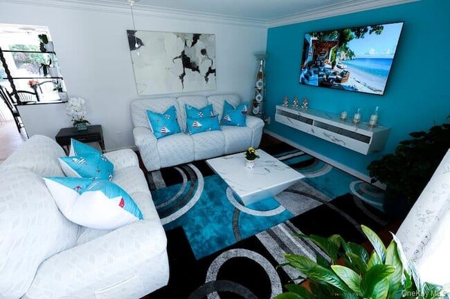 Building Photo - 45 Bellows Terrace