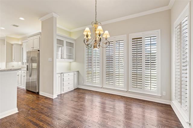 Building Photo - 5276 Longvue Dr