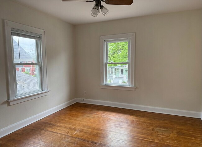 Building Photo - 4112 Garden Park Dr