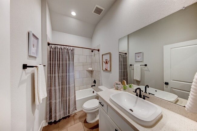 Building Photo - 13424 Diamond Reef Ln