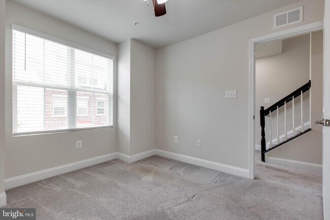 Building Photo - 7110 Druce Way