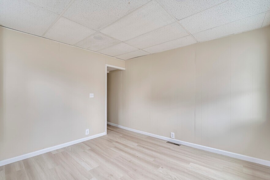 Building Photo - 739 Griffin St