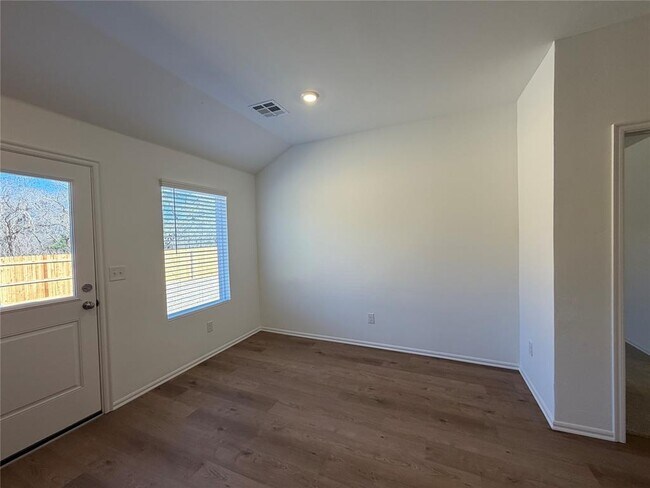 Building Photo - 10005 SW 38th St