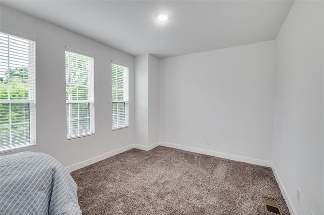 Building Photo - 2325 Budd St