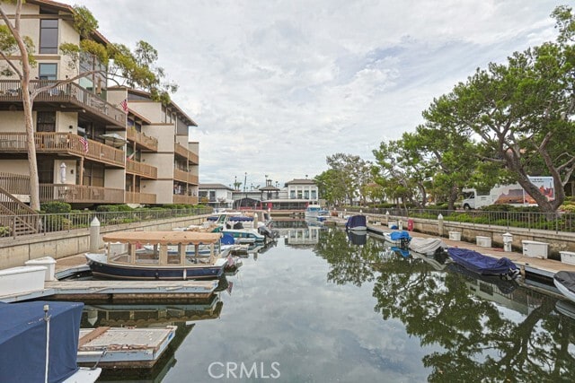 Building Photo - 9322 Marina Pacifica Dr N