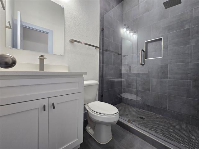 Building Photo - 3202 Noor St