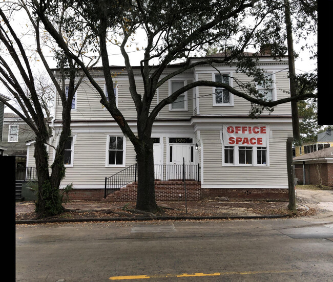 Primary Photo - 1509 Abercorn St