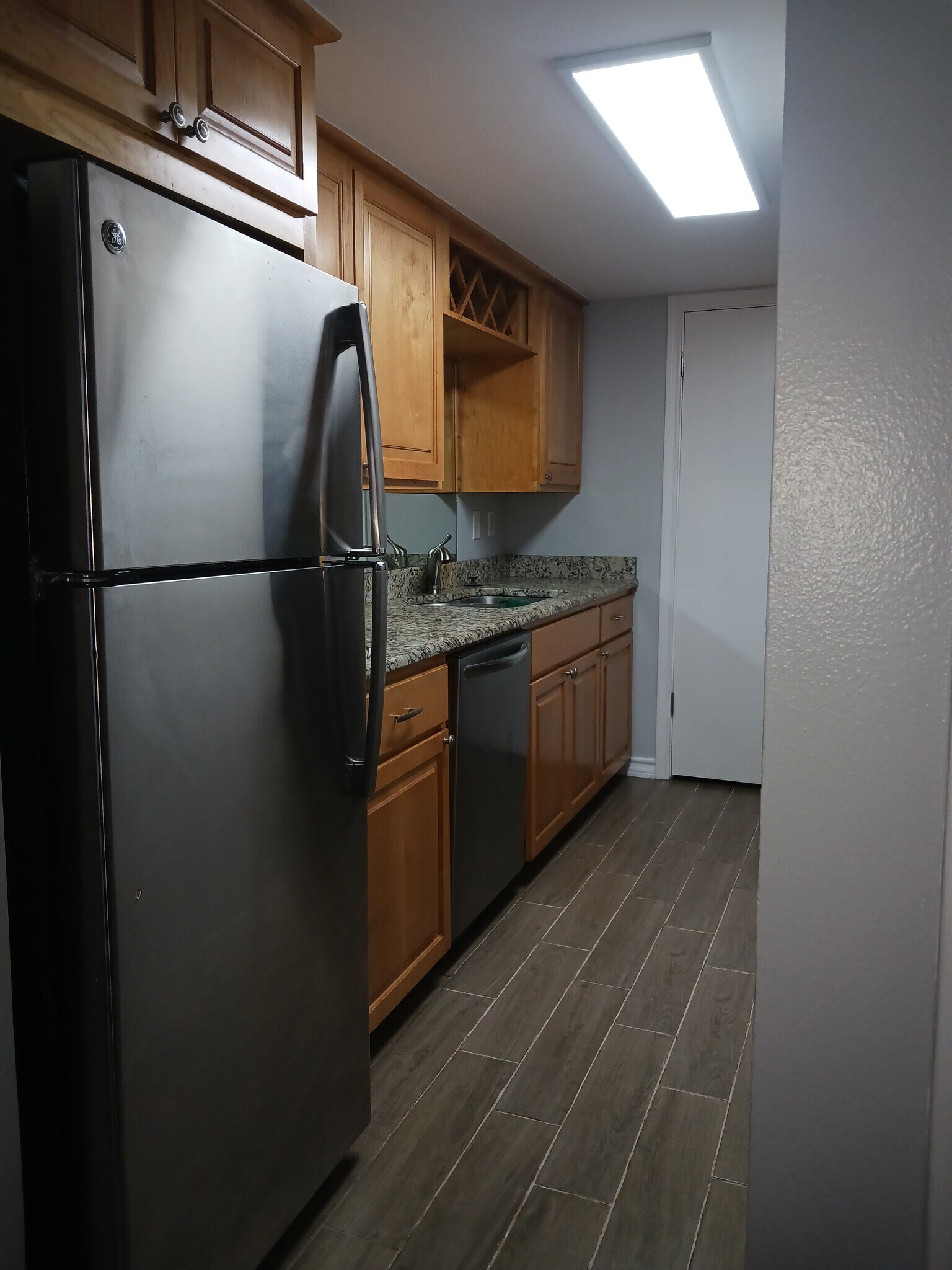 Building Photo - 4334 Ocean Dr