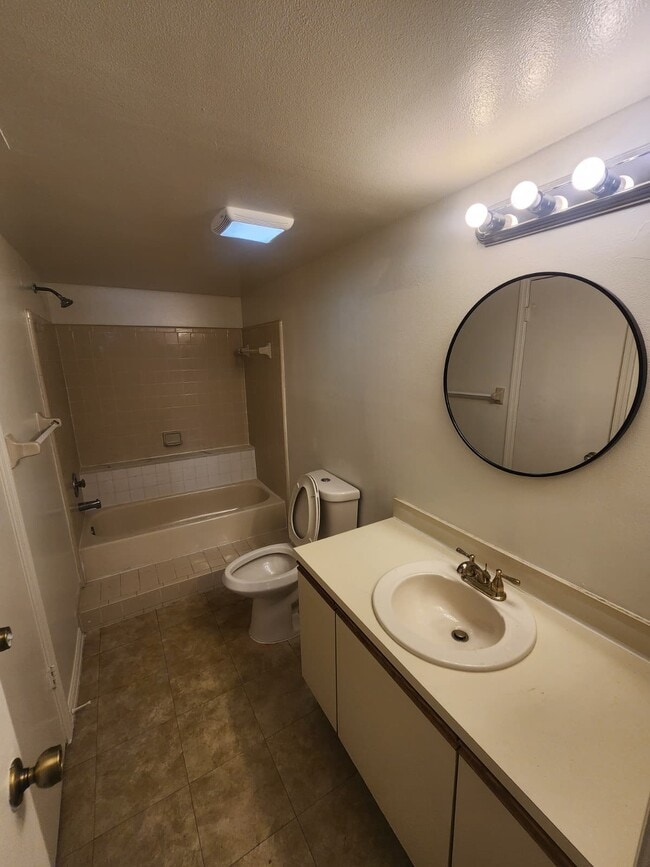 Building Photo - 3103 Rio Grande Trail