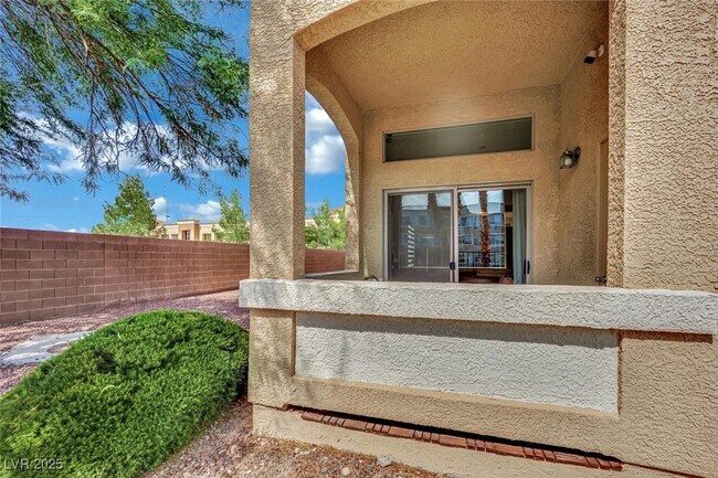 Building Photo - 8805 Jeffreys St