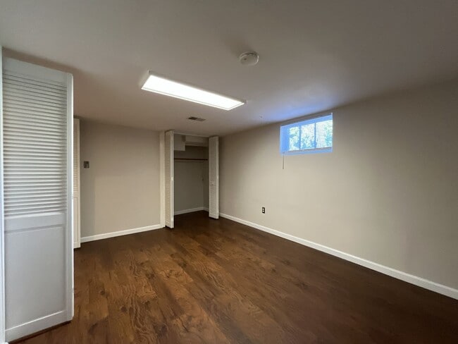 Building Photo - Bright and Welcoming Home with Modern Kitchen, Expansive Backyard & Flexible Living Space