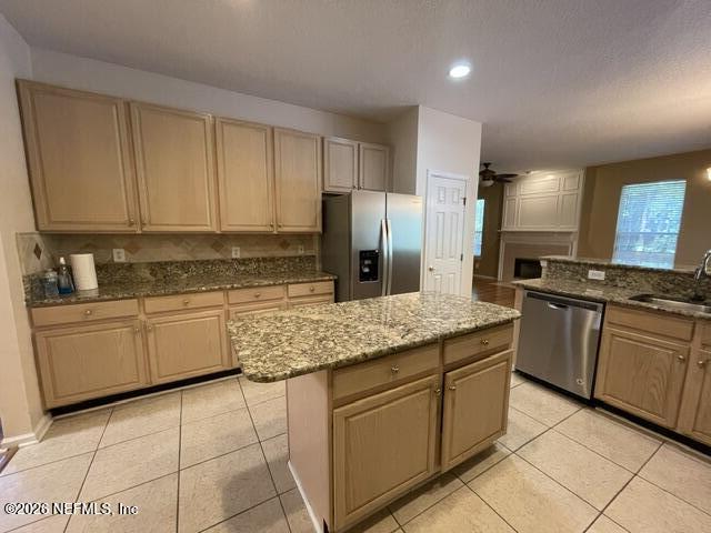 Building Photo - 8907 Hampton Landing Dr E