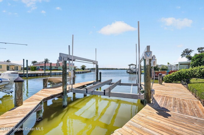 Building Photo - 244 Andros Ave