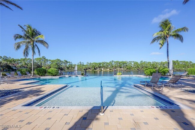 Building Photo - 1786 Tarpon Bay Dr S