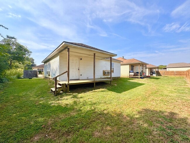 Building Photo - All Electric 2/2 Patio Home in Sulphur Rock