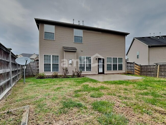 Building Photo - 3419 Greentree Ln