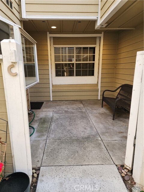 Building Photo - 3660 S Bear St