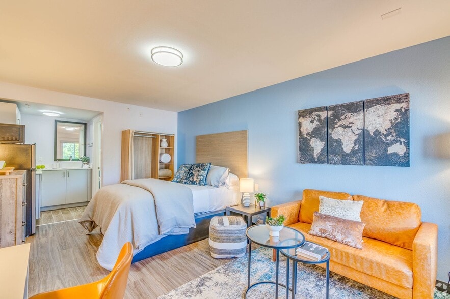 Interior Photo - Good Homes