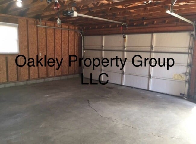 Building Photo - 1304 Wrenn Ct