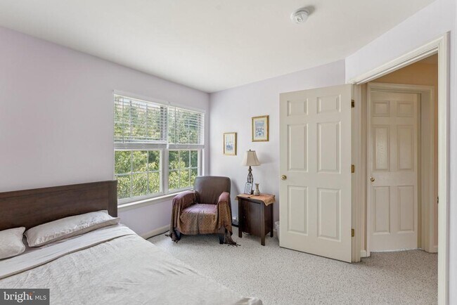 Building Photo - 1506 Northern Neck Dr