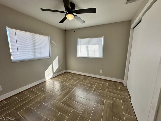 Building Photo - 127 Gordon Ave S