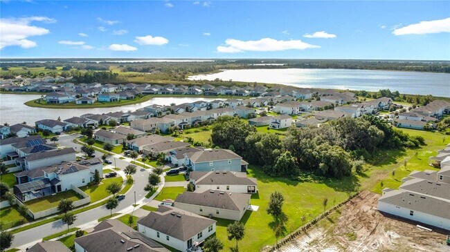 Building Photo - 2232 Bur Oak Blvd