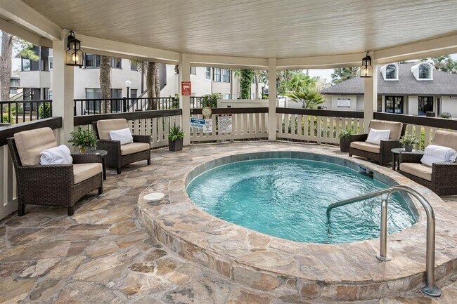 Building Photo - 2911 Antique Oaks Cir