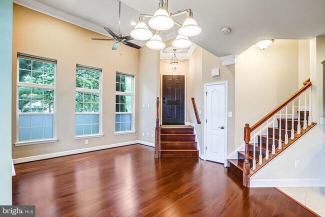 Building Photo - 13526 Waterford Hills Boulevard