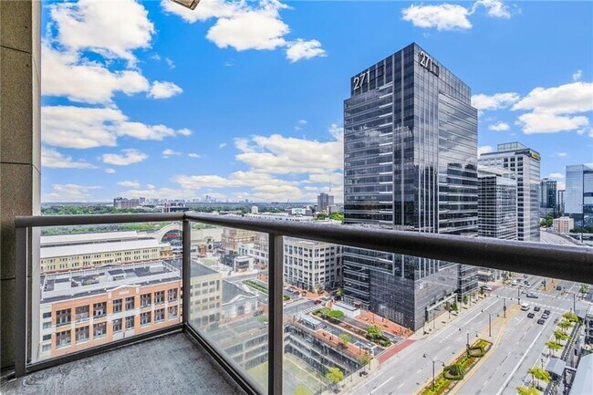 Building Photo - 270 17th St NW