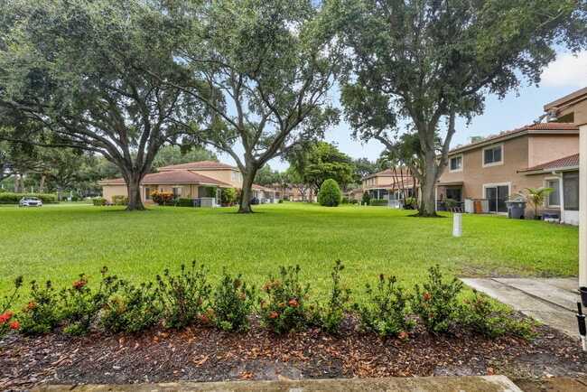 Building Photo - 9899 Kamena Cir