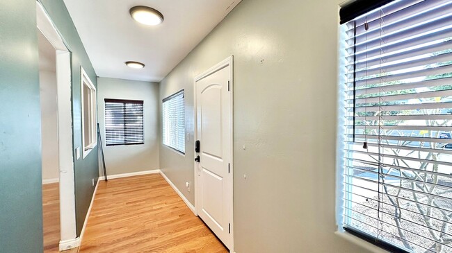 Building Photo - Lovely Single Story with Upgrades througho...