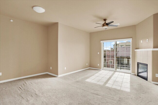 Building Photo - 1144 Rockhurst Dr