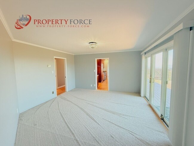 Building Photo - 3145 Alanhill Ln