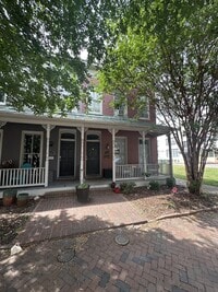 Building Photo - 522 1/2 N 1st St