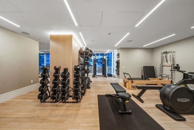 Building Photo - 150 Seaport Blvd