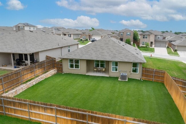 Building Photo - 6100 Shanjia Dr